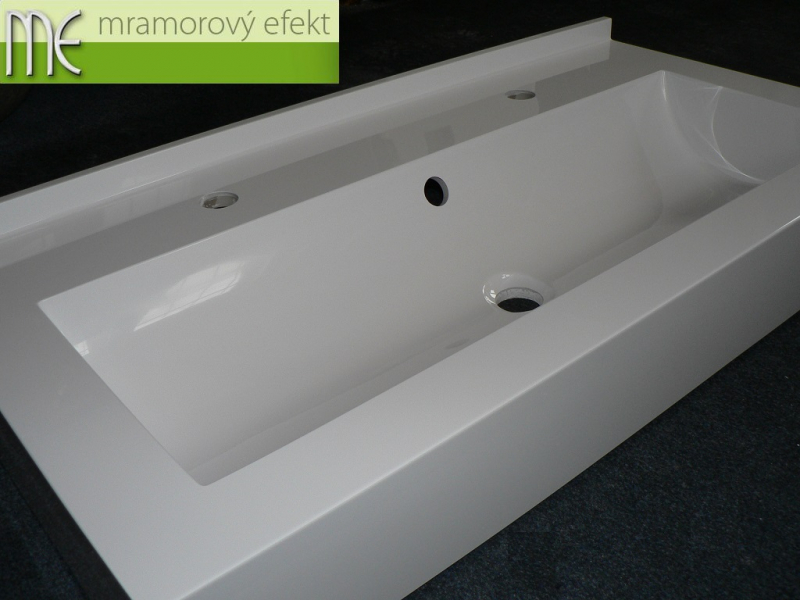 Die kürzeste Waschrinne für zwei Baterien ins KiTa bei Litomerice